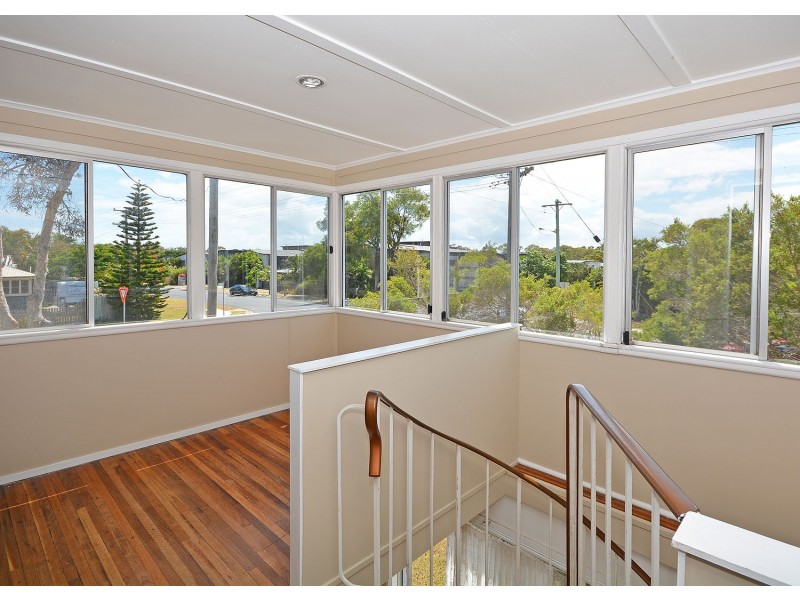 125 Pulgul Street, Urangan QLD 4655