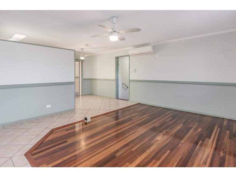 30 Dover Street, Pialba QLD 4655