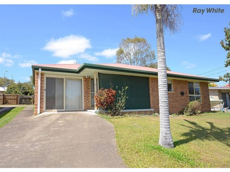 27 Holiday Parade, Scarness QLD 4655