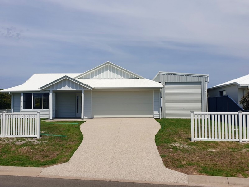 25 Lilly Pilly Drive, Burrum Heads QLD 4659