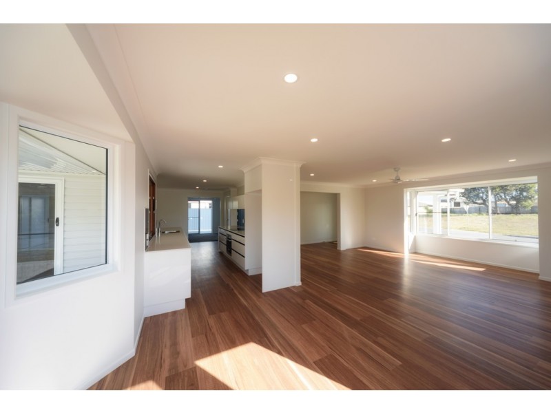 25 Lilly Pilly Drive, Burrum Heads QLD 4659