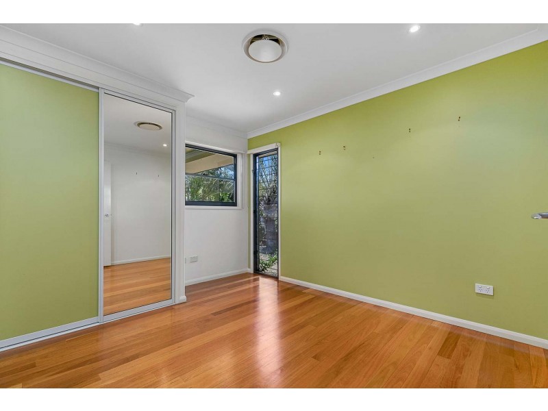 1 Krista Court, Burrum Heads QLD 4659