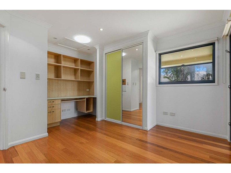 1 Krista Court, Burrum Heads QLD 4659