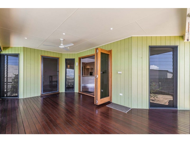 1 Krista Court, Burrum Heads QLD 4659