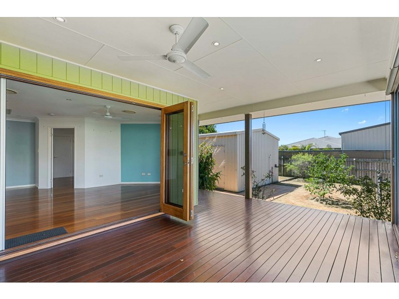 1 Krista Court, Burrum Heads QLD 4659