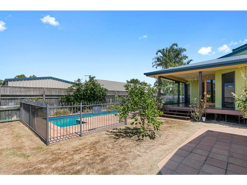1 Krista Court, Burrum Heads QLD 4659