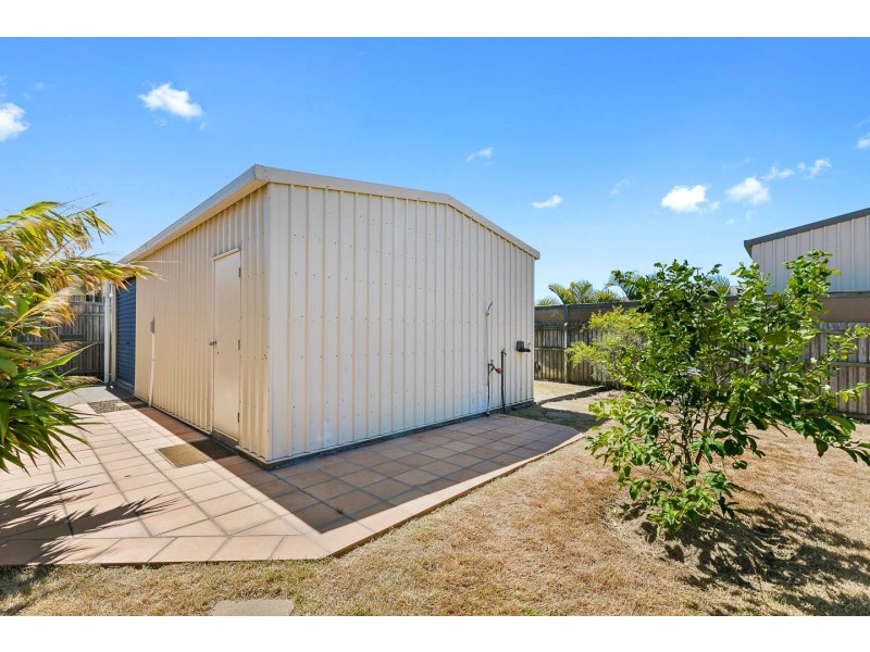 1 Krista Court, Burrum Heads QLD 4659