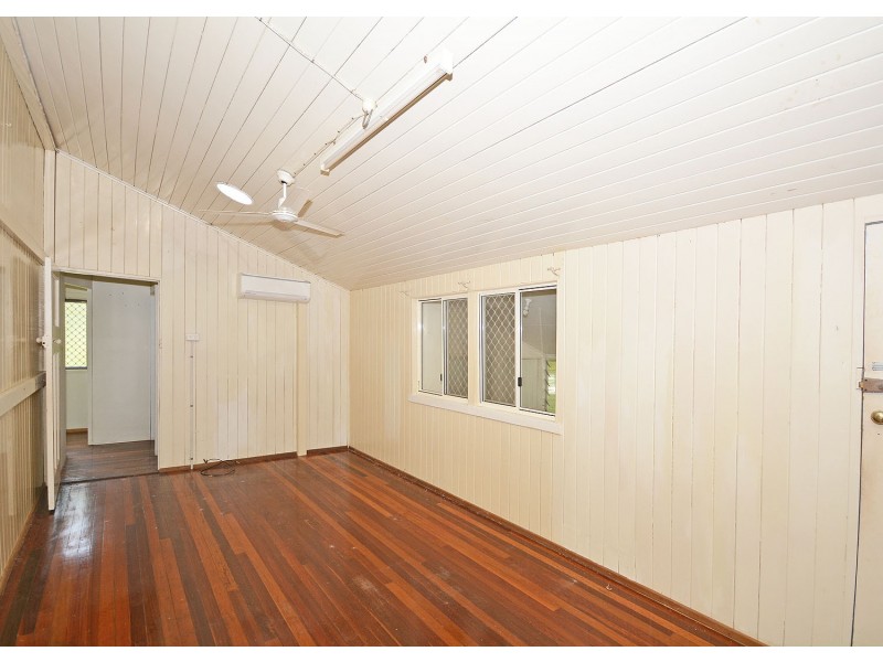 153 Torquay Road, Scarness QLD 4655