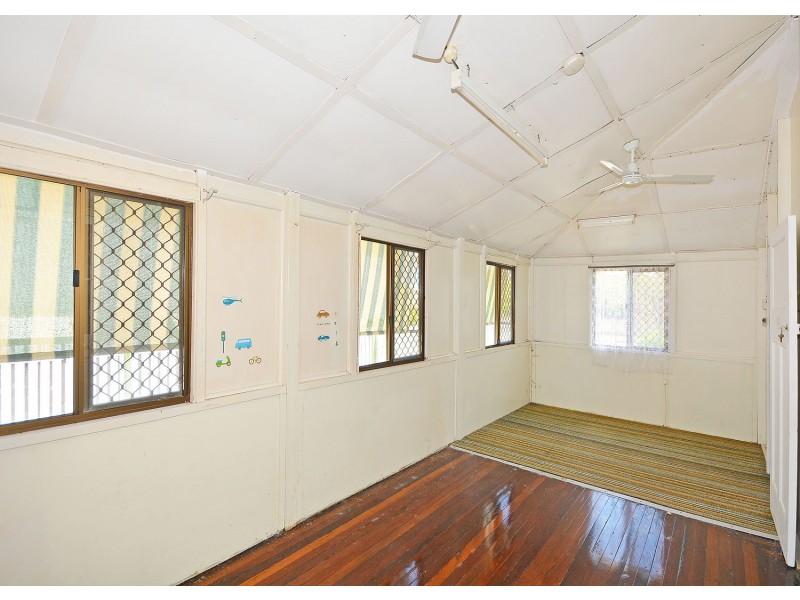 153 Torquay Road, Scarness QLD 4655