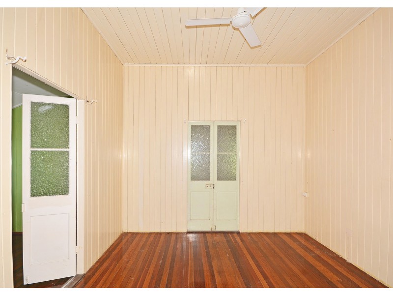 153 Torquay Road, Scarness QLD 4655