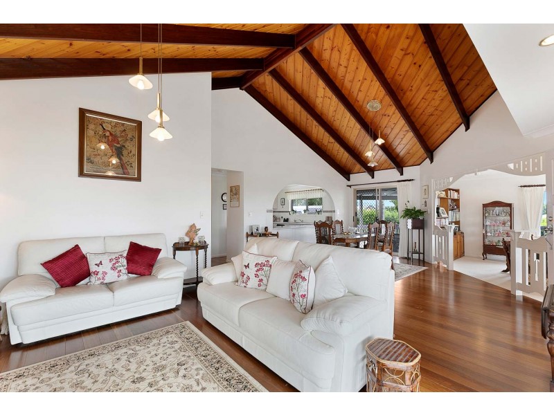 7 Kavui Street, Kawungan QLD 4655
