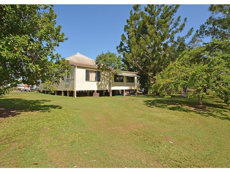 789 Burrum Heads Road, Burrum River QLD 4659