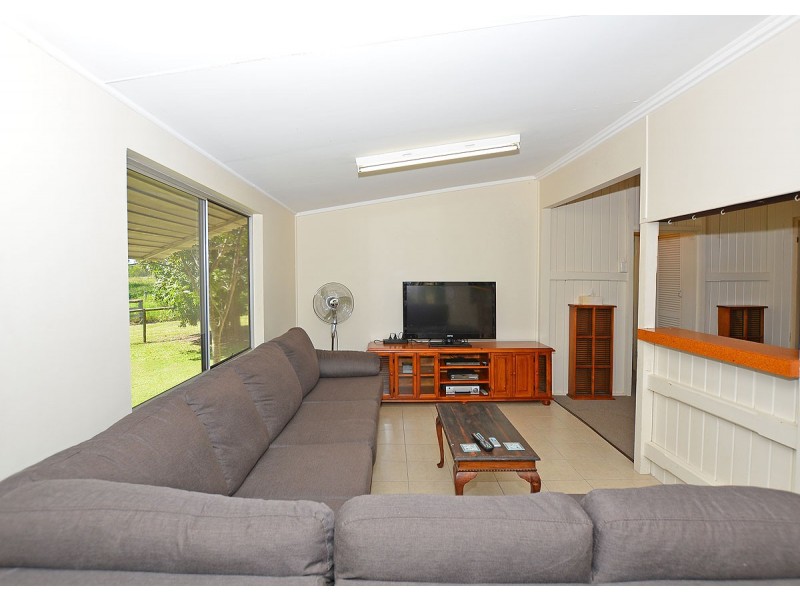 789 Burrum Heads Road, Burrum River QLD 4659
