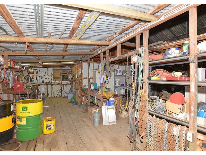 789 Burrum Heads Road, Burrum River QLD 4659