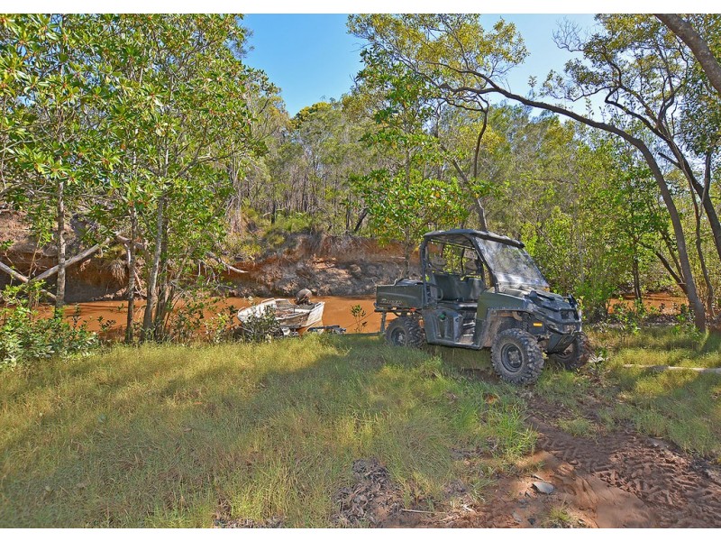 789 Burrum Heads Road, Burrum River QLD 4659