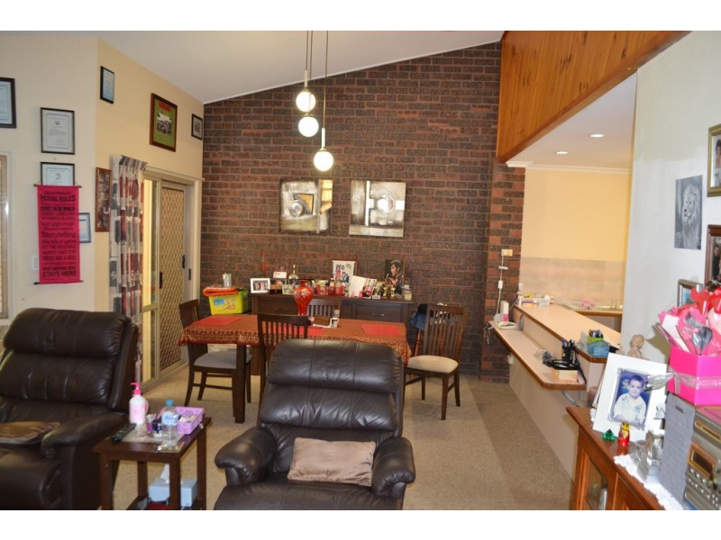 2/123 Freshwater St, Torquay QLD 4655