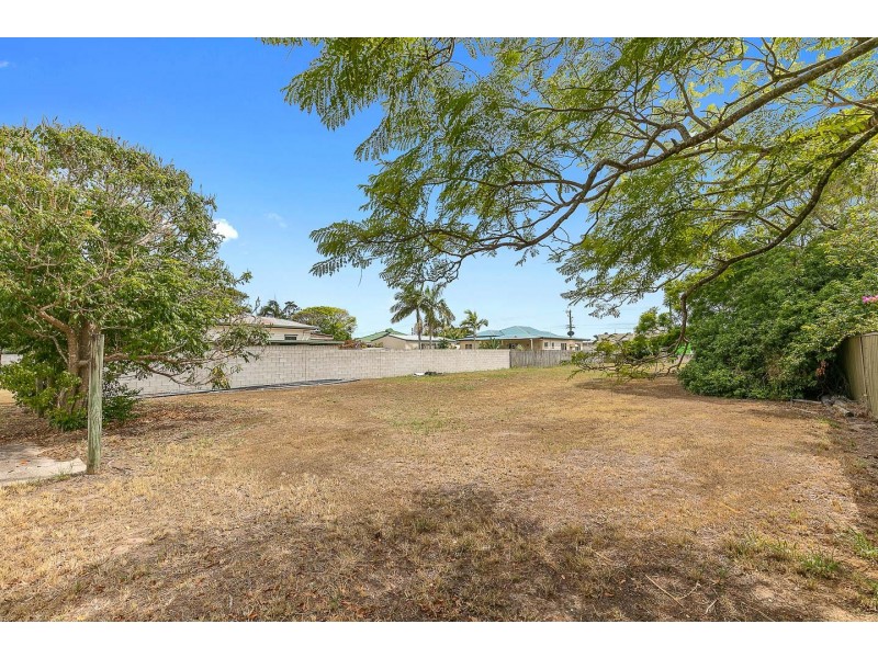 27 Watson Street, Pialba QLD 4655