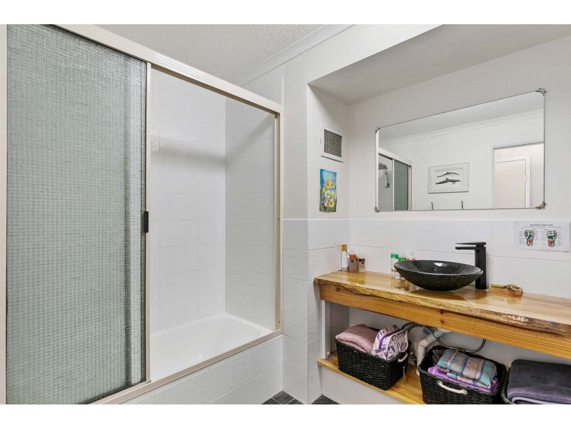 8/325 Esplanade, Scarness QLD 4655