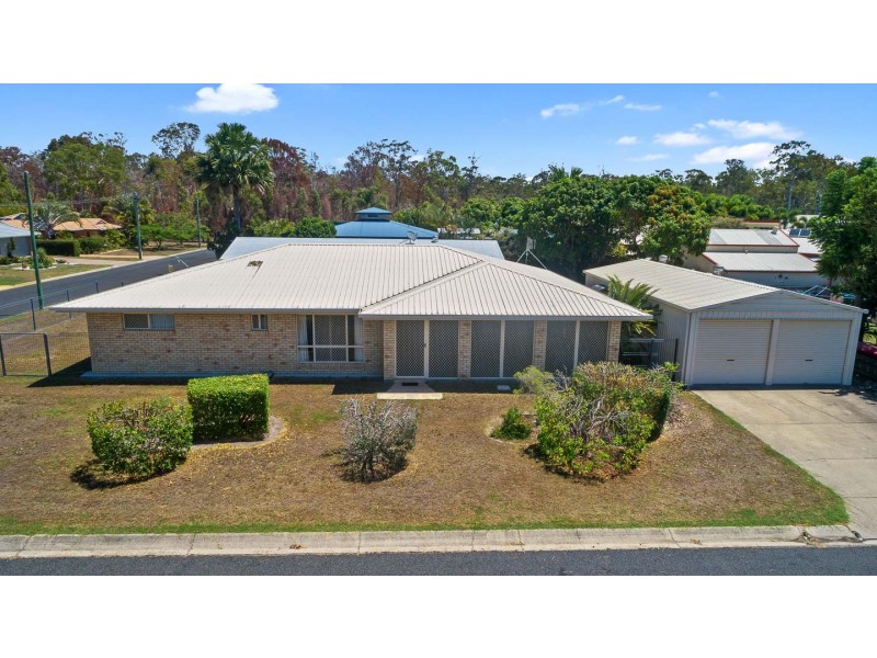 1 Simpson Street, Burrum Heads QLD 4659