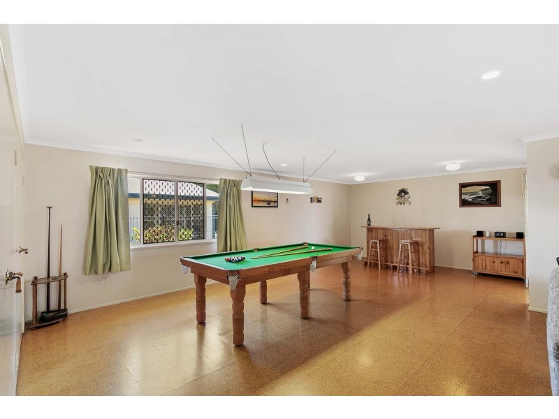 1 Simpson Street, Burrum Heads QLD 4659