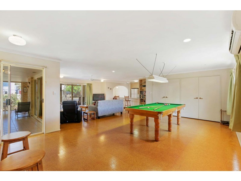 1 Simpson Street, Burrum Heads QLD 4659