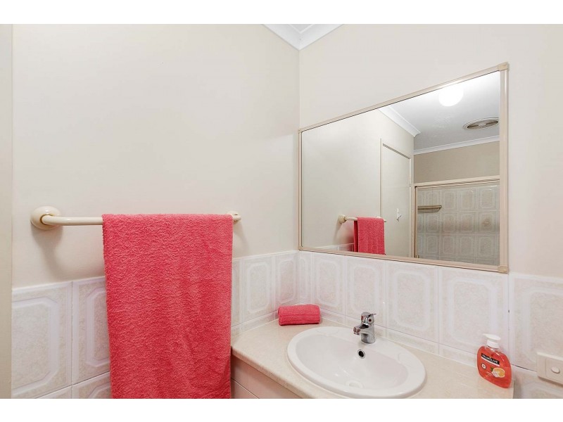 1 Simpson Street, Burrum Heads QLD 4659