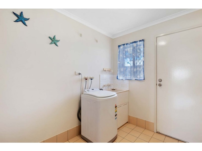 1 Simpson Street, Burrum Heads QLD 4659