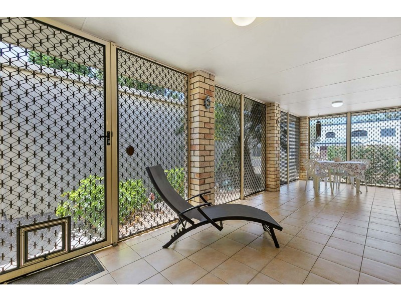 1 Simpson Street, Burrum Heads QLD 4659