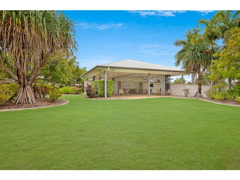 159/230 Pulgul Street, Urangan QLD 4655