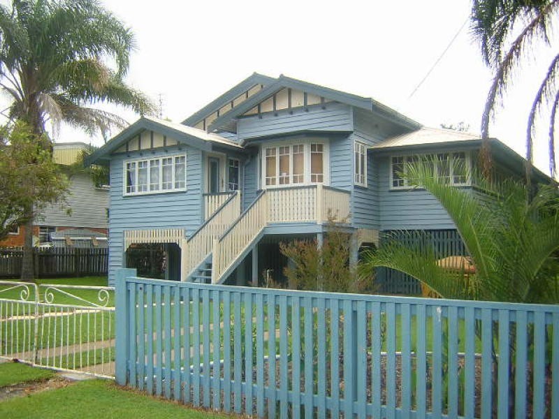 27 Beach Road, Pialba QLD 4655