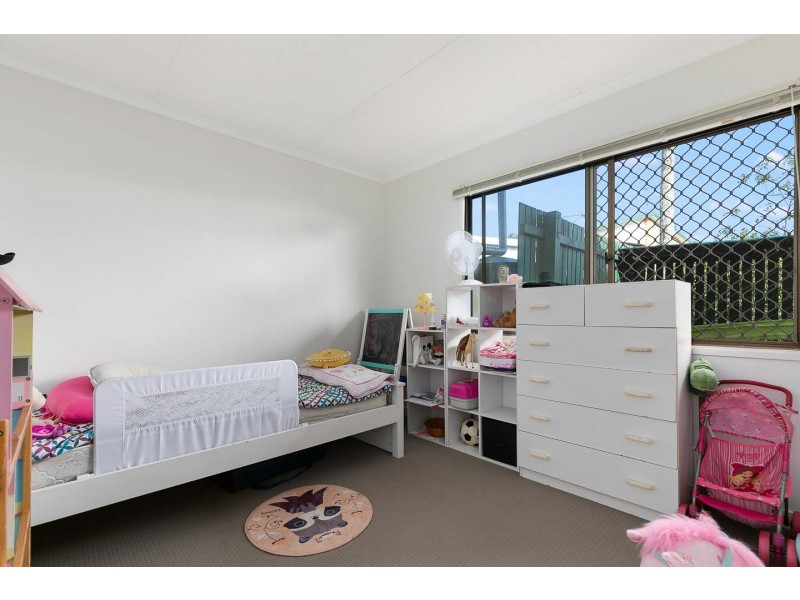 77 Riverview Drive, Burrum Heads QLD 4659