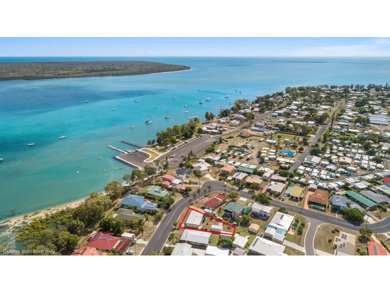 77 Riverview Drive, Burrum Heads QLD 4659