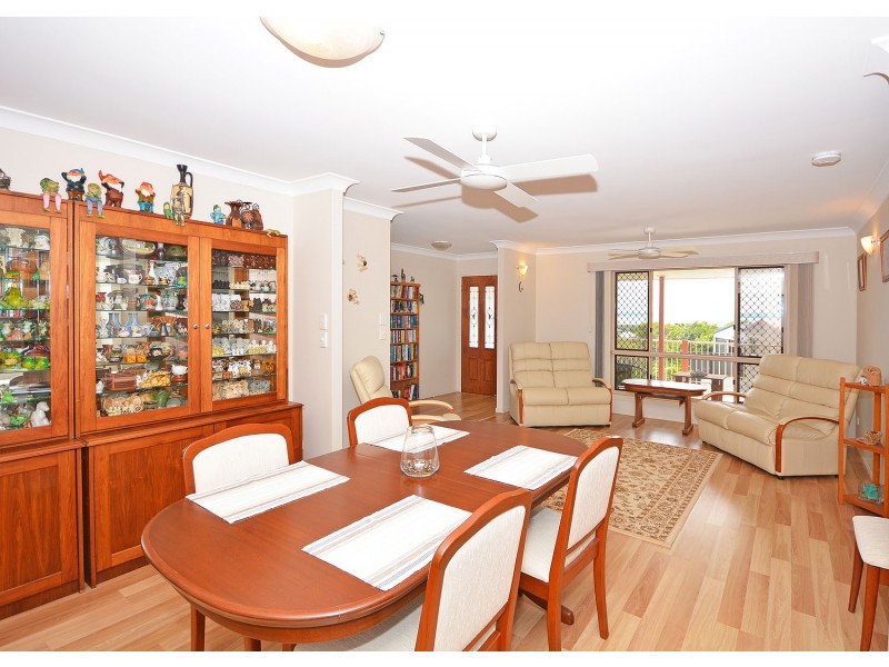 22 Ferryman Close, River Heads QLD 4655