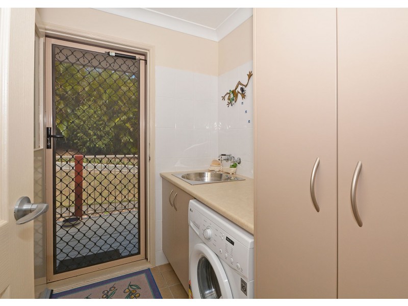 22 Ferryman Close, River Heads QLD 4655