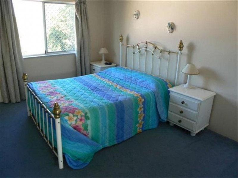 11/458 ESPLANADE, Torquay QLD 4655