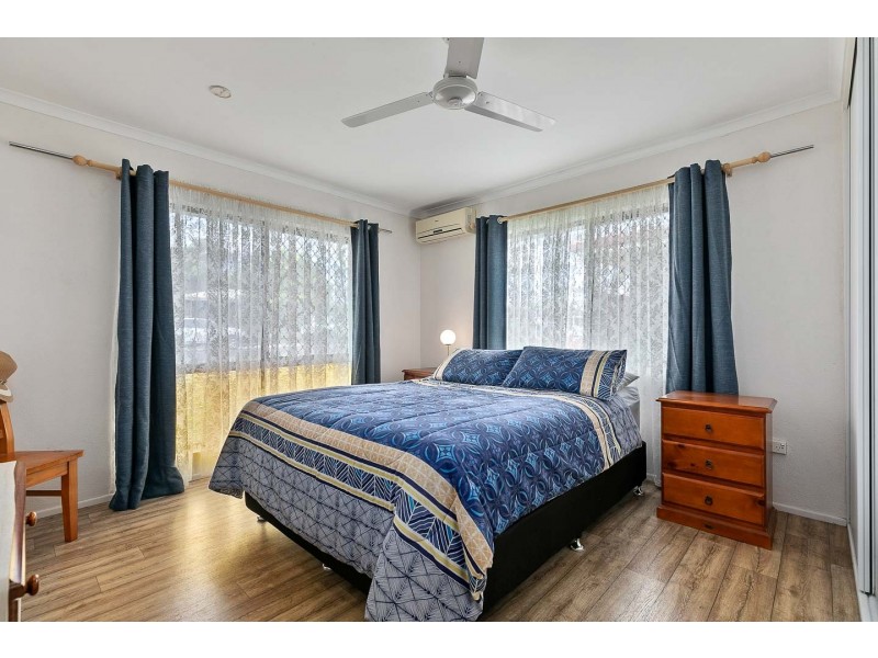 12 Vanda Street, Urangan QLD 4655