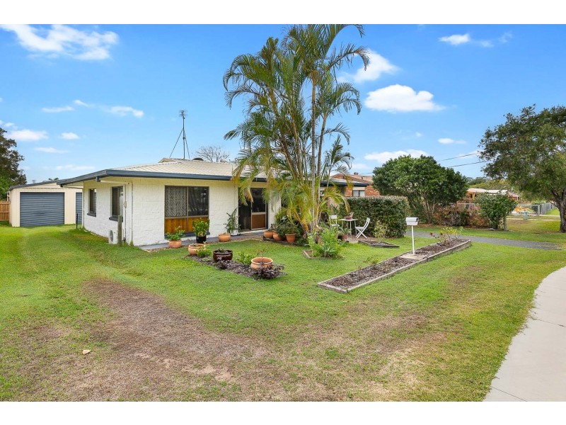 12 Vanda Street, Urangan QLD 4655