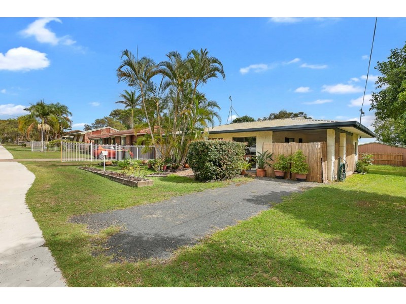 12 Vanda Street, Urangan QLD 4655