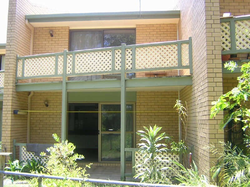 11/85 Miller Street, Urangan QLD 4655