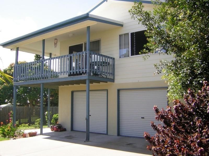 8 Koloi Street, Scarness QLD 4655