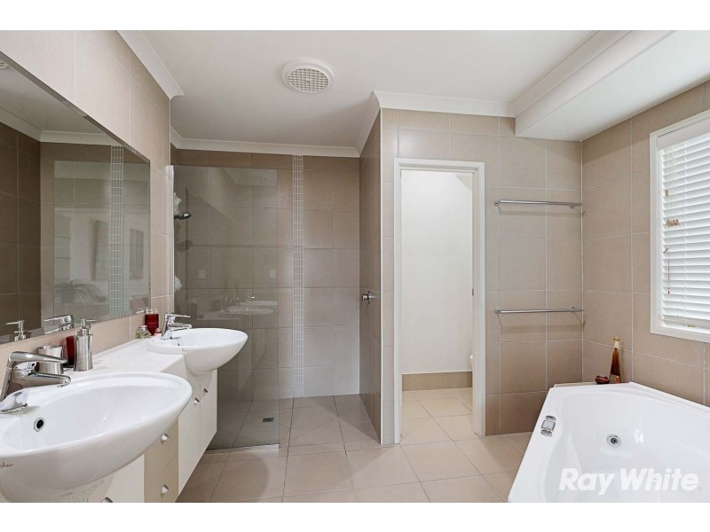 54 Traviston Way, Burrum Heads QLD 4659