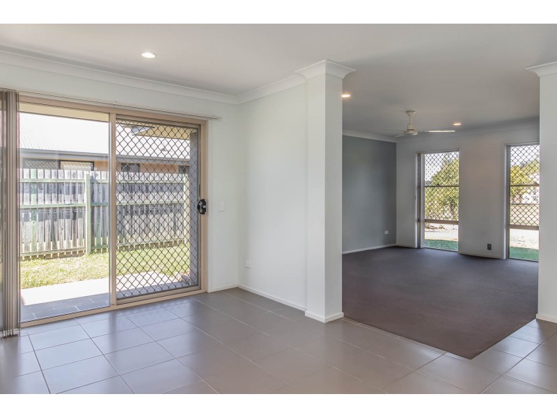 4 Captain Cook, Urraween QLD 4655