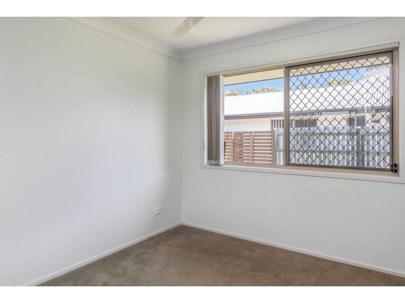 4 Captain Cook, Urraween QLD 4655