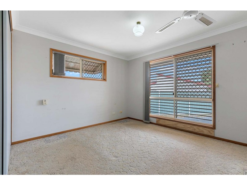 9 Diamond Court, Point Vernon QLD 4655