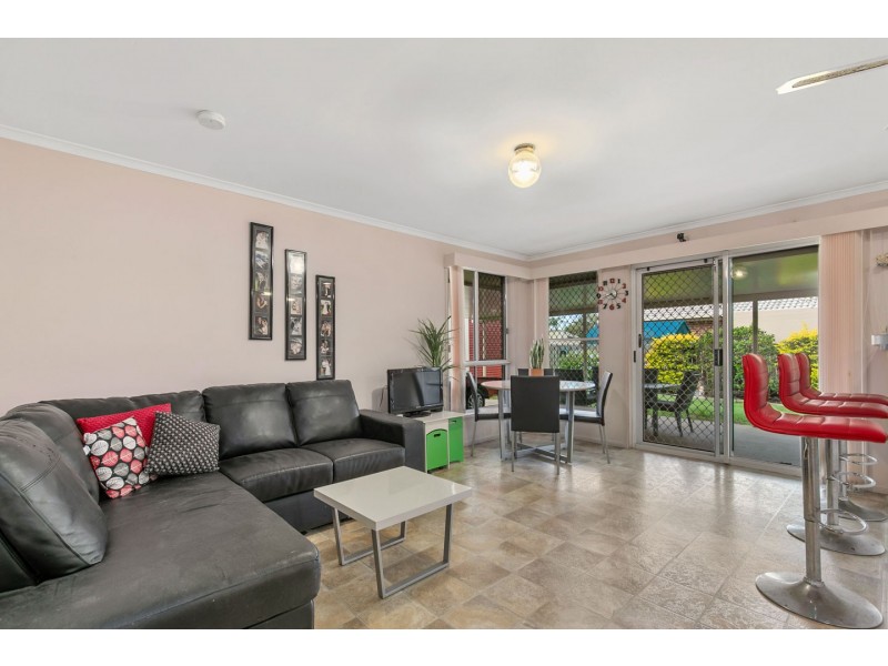 3 Phoenix Court, Kawungan QLD 4655