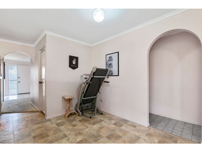 3 Phoenix Court, Kawungan QLD 4655