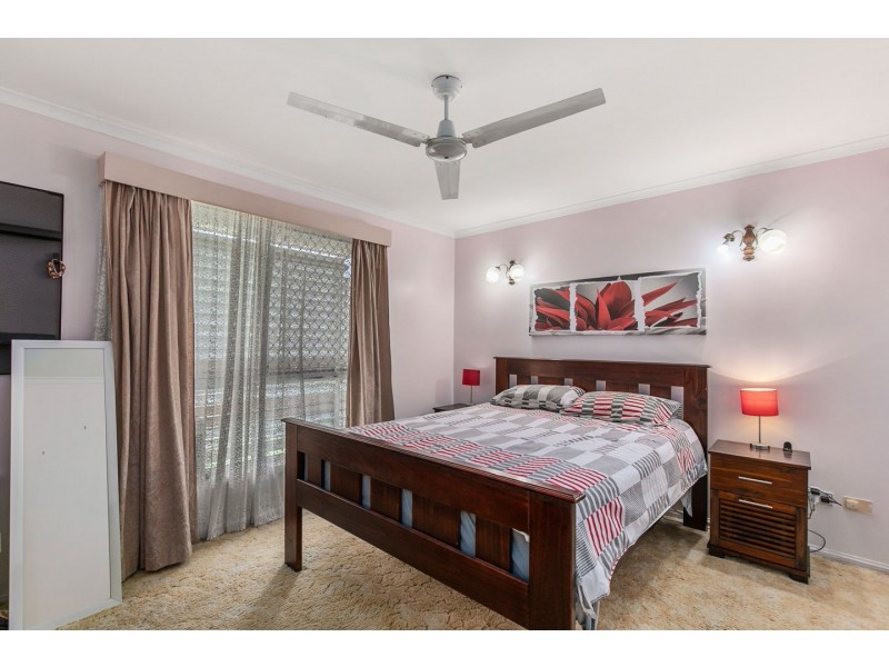 3 Phoenix Court, Kawungan QLD 4655