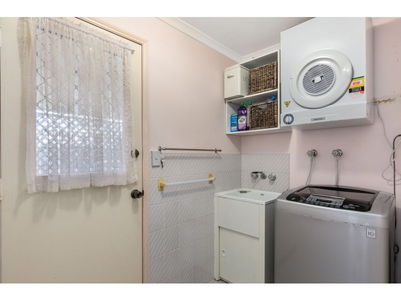 3 Phoenix Court, Kawungan QLD 4655