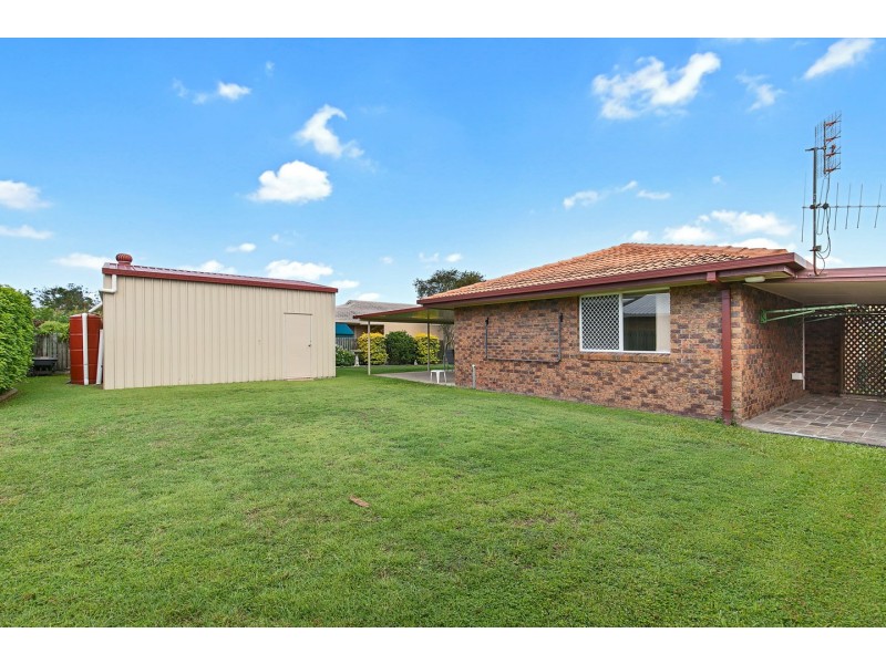 3 Phoenix Court, Kawungan QLD 4655