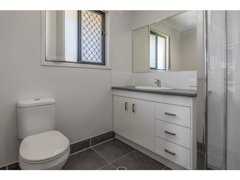 2 Serene Way, Wondunna QLD 4655